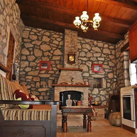 Villa The Stone House Aszprojerakáta