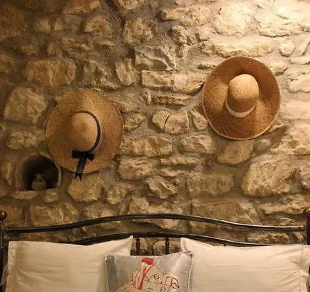The Stone House * Aszprojerakáta